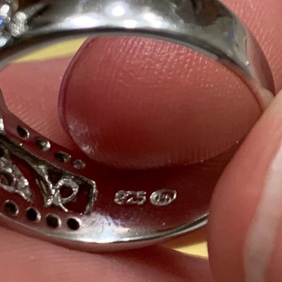 🖤 Stunning S 925 Silver Black Gemstone Ring 🖤 - Picture 3 of 4